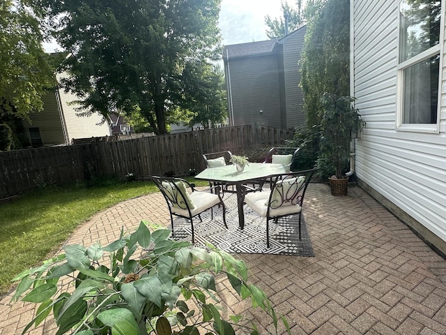 2164 Clementi Ln, Aurora, IL 60503 - view of patio featuring outdoor dining area