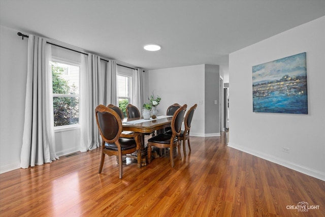 2164 Clementi Ln, Aurora, IL 60503 - dining area featuring wood finished floors and baseboards