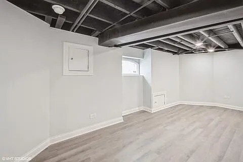 8504 S Essex Ave, Chicago, IL 60617 - photo 9