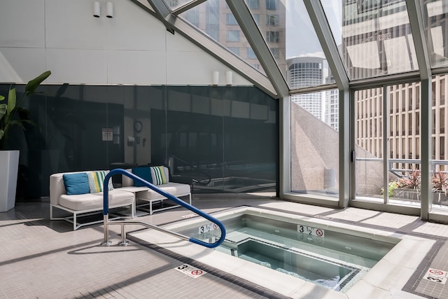 950 N Michigan Ave Unit 4502, Chicago, IL 60611 - view of swimming pool