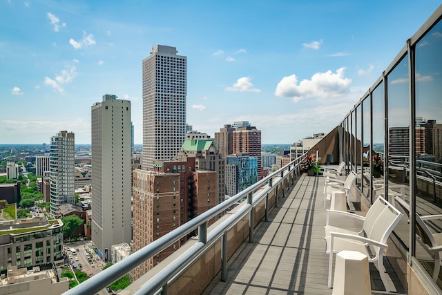 950 N Michigan Ave Unit 4502, Chicago, IL 60611 - balcony featuring a city view
