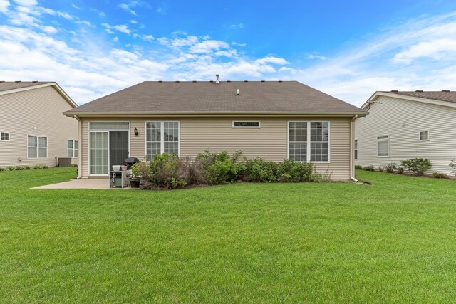 13211 W Sheffield Ln, Beach Park, IL 60083 - photo 29