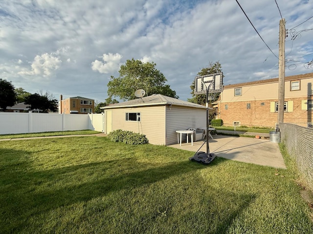 6349 N Olcott Ave, Chicago, IL 60631 - view of yard with a patio area and an outdoor structure