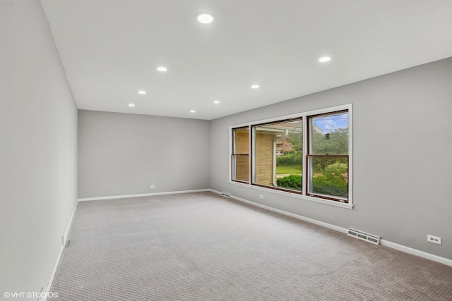 33 W Wise Rd, Schaumburg, IL 60193 - unfurnished room featuring recessed lighting and carpet floors