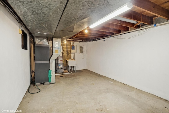 33 W Wise Rd, Schaumburg, IL 60193 - unfinished below grade area featuring heating unit