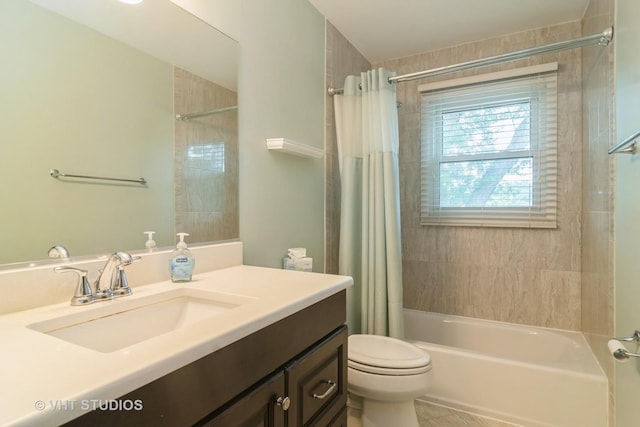 1406 Evans Ct, Elk Grove Village, IL 60007 - bathroom with vanity and shower / bath combo with shower curtain