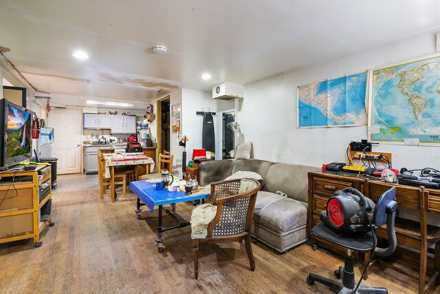 1624 N Oakley Ave, Chicago, IL 60647 - living room with light wood-style floors and recessed lighting