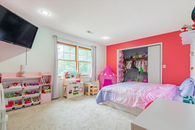 1311 Bancroft Dr, Bloomington, IL 61704 - carpeted bedroom with a closet and recessed lighting