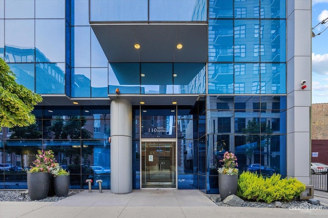 110 W Superior St Unit 1803, Chicago, IL 60654 - entrance to property