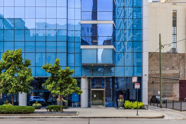110 W Superior St Unit 1803, Chicago, IL 60654 - view of building exterior