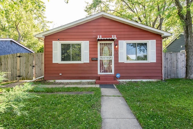 2302 Gilead Ave, Zion, IL 60099 - bungalow-style house with entry steps