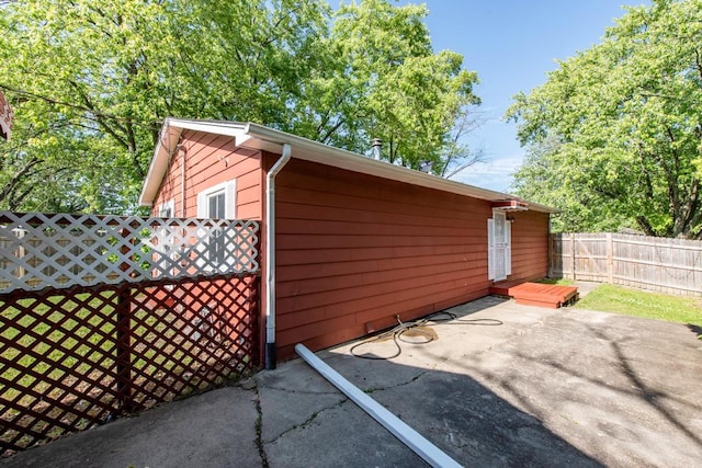 2302 Gilead Ave, Zion, IL 60099 - view of patio