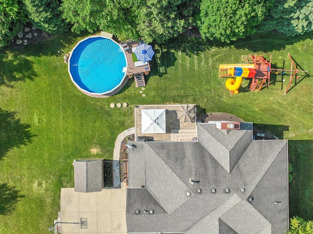 12114 W Castle Dr, Mokena, IL 60448 - bird's eye view of a pool