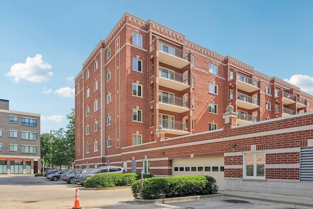 5005 Warren St Unit 403, Skokie, IL 60077 - view of apartment building / complex