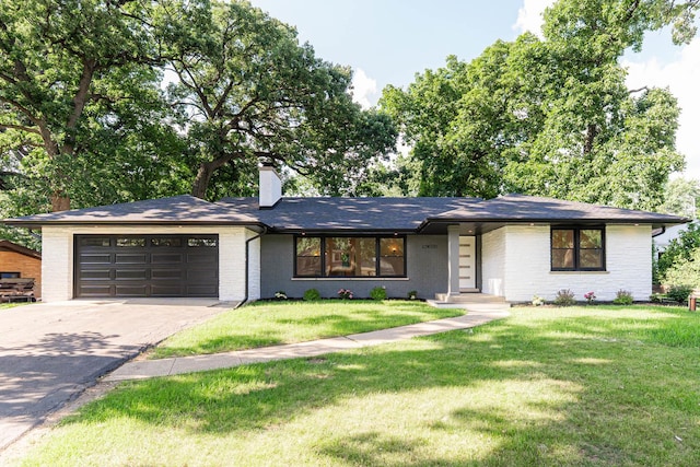 22W320 Lawrence Ave, Medinah, IL 60157 - photo 1