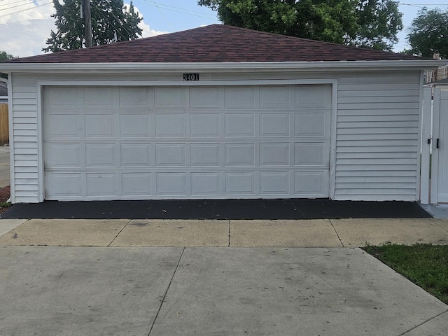 3401 S 56th Ct, Cicero, IL 60804 - view of detached garage