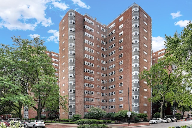 4970 N Marine Dr Unit 822, Chicago, IL 60640 - view of apartment building / complex