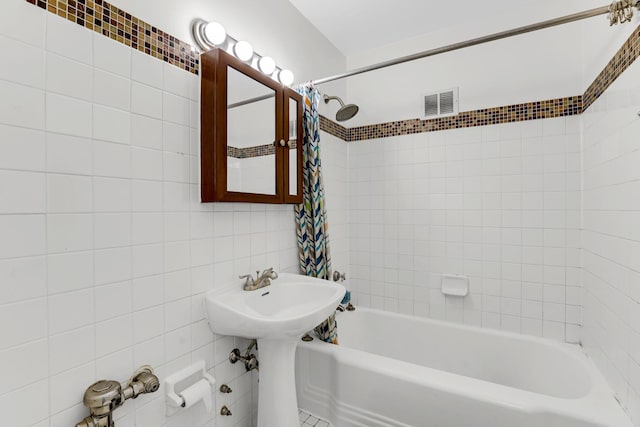 4970 N Marine Dr Unit 822, Chicago, IL 60640 - full bathroom with shower / bath combination with curtain and tile walls