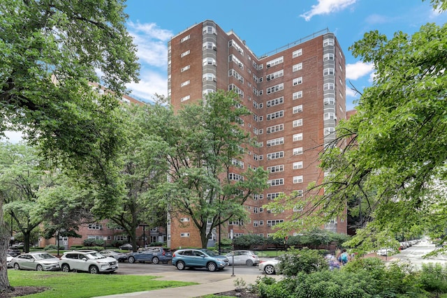 4970 N Marine Dr Unit 822, Chicago, IL 60640 - view of apartment building / complex