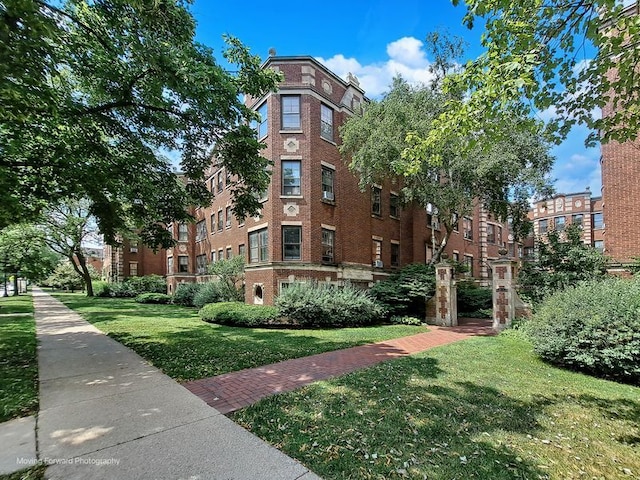 400 Ridge Ave Unit 16-2, Evanston, IL 60202 - photo 2