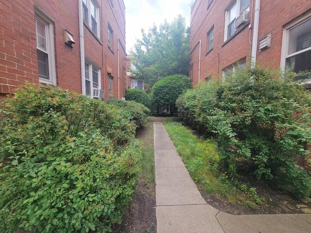 2071 W Farwell Ave Unit 1E, Chicago, IL 60645 - photo 25