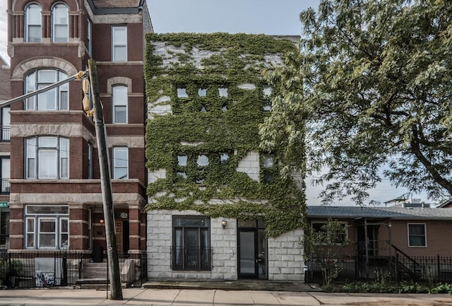 1349 W Huron St Unit 1, Chicago, IL 60642 - view of building exterior