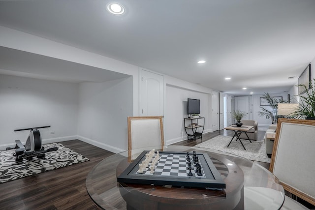 1349 W Huron St Unit 1, Chicago, IL 60642 - living area featuring wood finished floors and recessed lighting