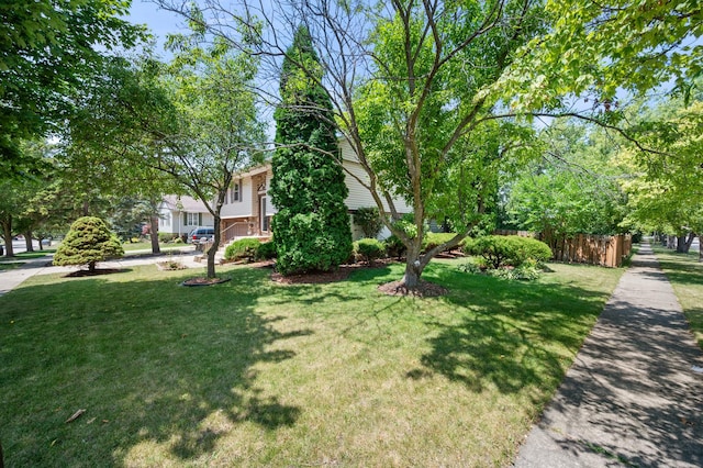 819 Stowell Ave, Streamwood, IL 60107 - view of yard