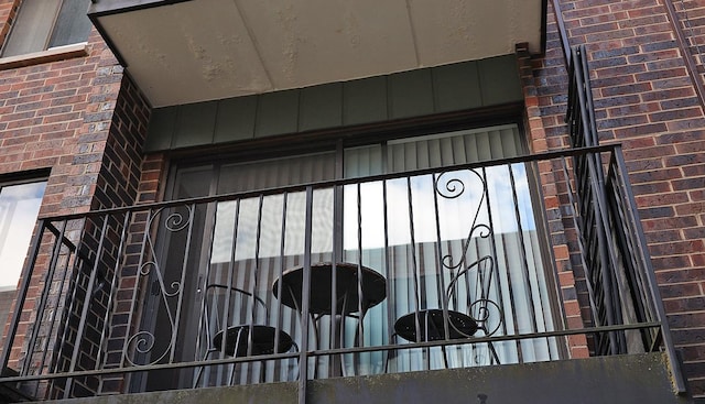 4946 Douglas Rd Unit 202, Downers Grove, IL 60515 - view of gate