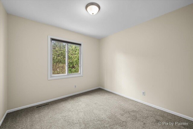 676 Concord Dr, Crystal Lake, IL 60014 - photo 18