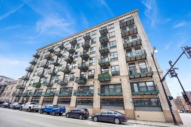 1801 S Michigan Ave Unit 701, Chicago, IL 60616 - view of apartment building / complex