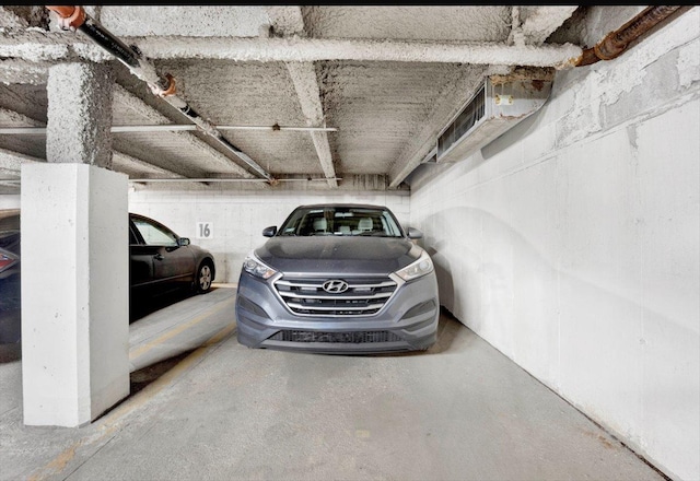 1801 S Michigan Ave Unit 701, Chicago, IL 60616 - view of parking deck
