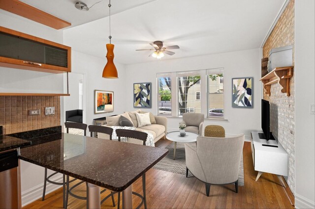 3039 W Belle Plaine Ave Unit 1, Chicago, IL 60618 - photo 9