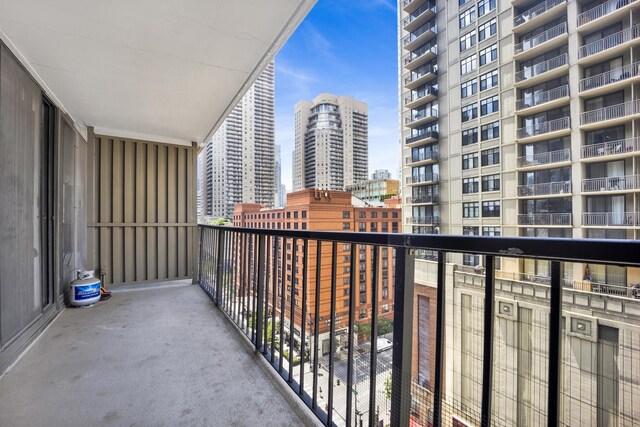 10 E Ontario St Unit 907, Chicago, IL 60611 - balcony with a view of city