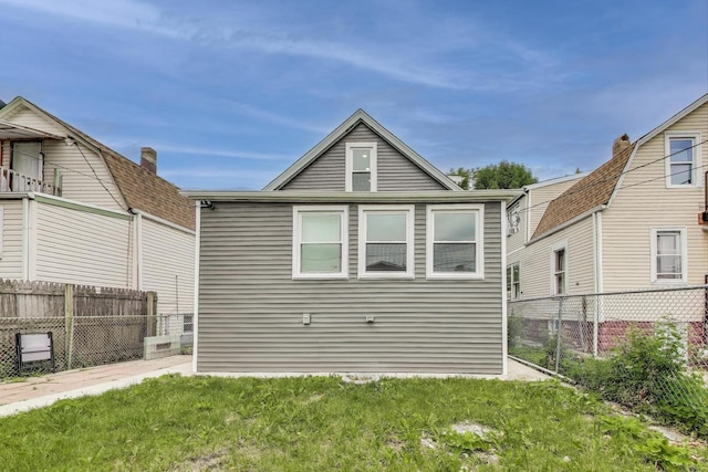 5735 S Fairfield Ave, Chicago, IL 60629 - back of property