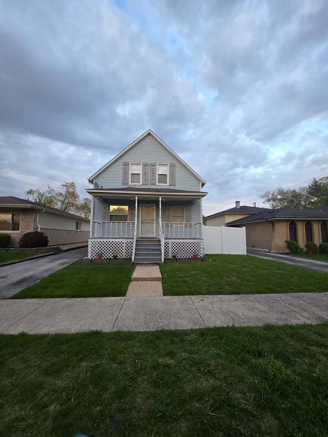 17029 Ridgewood Ave, Lansing, IL 60438 - view of front of house with covered porch