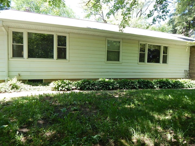 27375 W Nippersink Rd, Ingleside, IL 60041 - view of property exterior