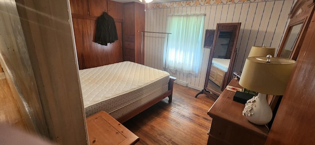 27375 W Nippersink Rd, Ingleside, IL 60041 - bedroom featuring wood finished floors
