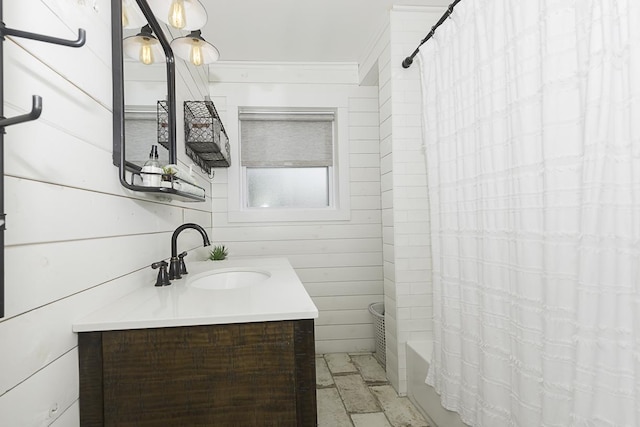 471 N W Ave, Elmhurst, IL 60126 - full bathroom with vanity and shower / tub combo with curtain