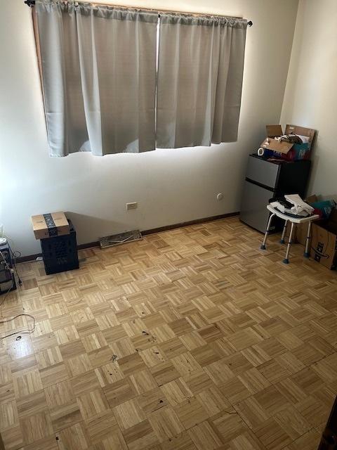 14238 S Manistee Ave, Burnham, IL 60633 - view of empty room
