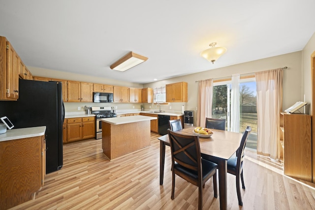 1654 Hilda Dr, Lake Holiday, IL 60548 - dining space featuring light wood-style floors