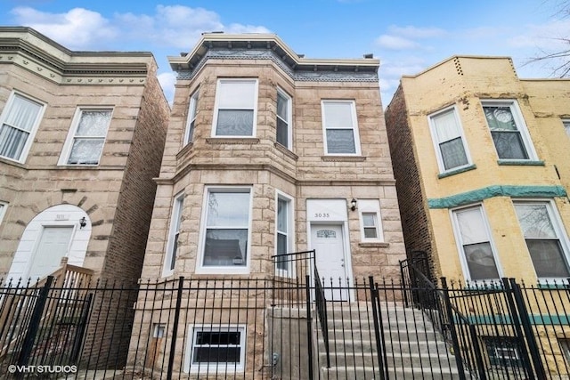 3035 W Flournoy St, Chicago, IL 60612 - photo 2