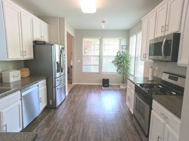 1421 Yellowstone Dr, Streamwood, IL 60107 - photo 5