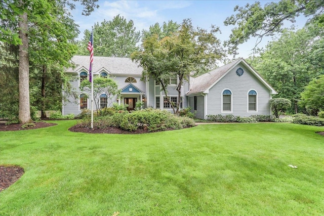 1490 S Ridge Rd, Lake Forest, IL 60045 - colonial home with a front lawn