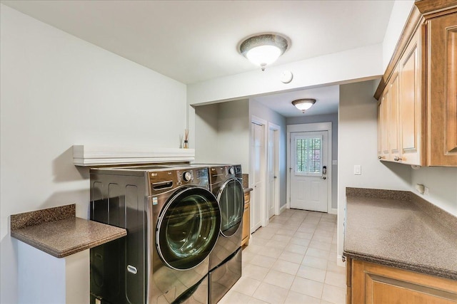 1490 S Ridge Rd, Lake Forest, IL 60045 - washroom featuring independent washer and dryer and light tile patterned floors