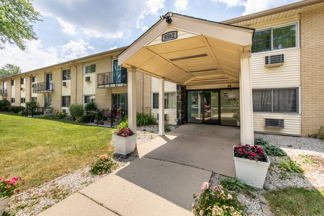 9562 Park Ln Unit 2H, Des Plaines, IL 60016 - photo 1