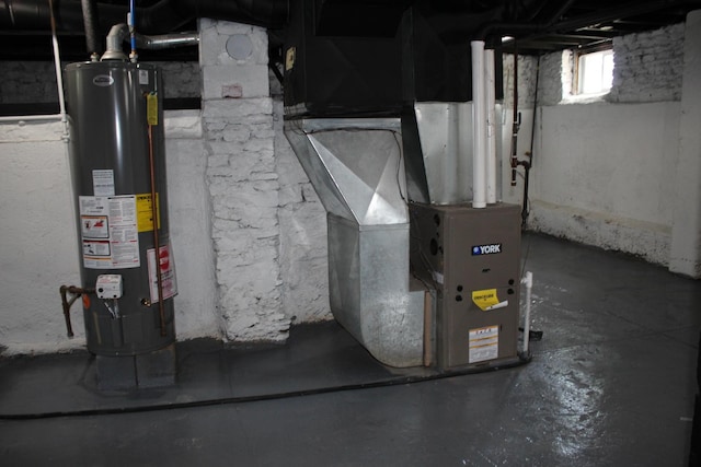 534 Mohawk St, Joliet, IL 60432 - utilities featuring gas water heater and heating unit