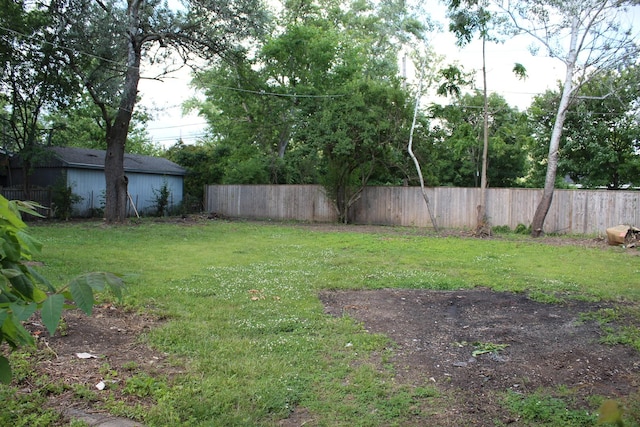 534 Mohawk St, Joliet, IL 60432 - view of yard