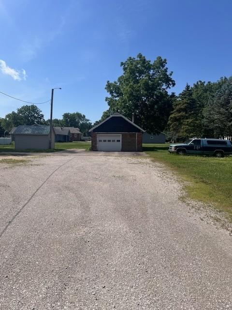 625 W Main St, Braidwood, IL 60408 - photo 1