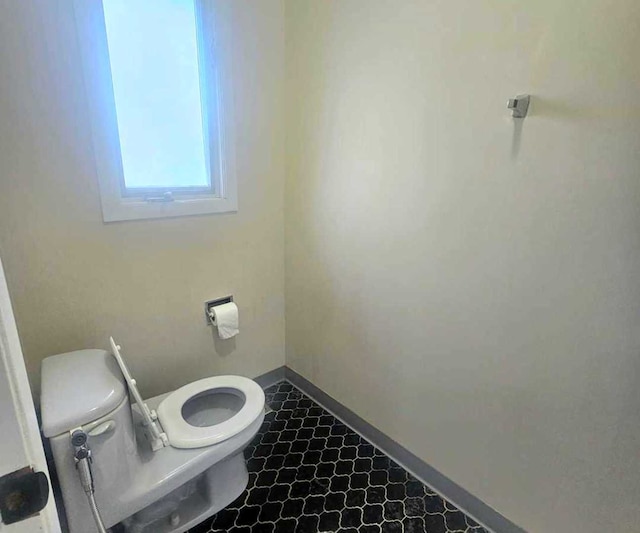 12416 W Prairie Dr, Homer Glen, IL 60491 - bathroom featuring toilet and baseboards